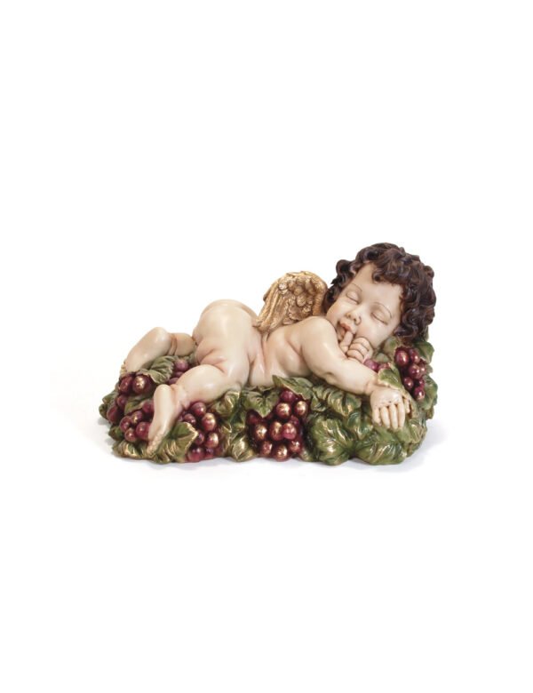 Angel lying in the Grapes